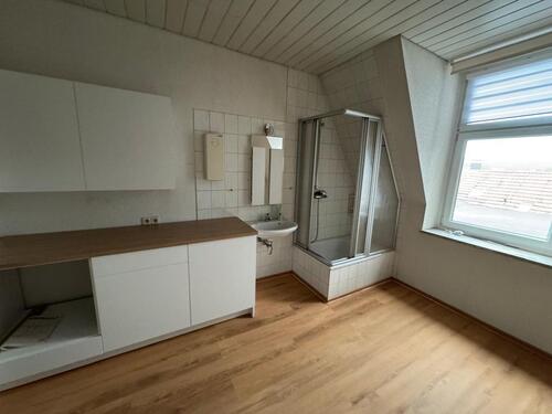 Foto - Helles und kompaktes 1-Zimmer Apartment mit Küche und Dusche