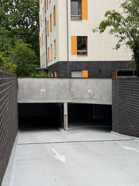 Foto - Tiefgaragenstellplatz in Berlin-Friedrichshain – Nähe Klinikum