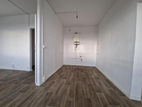 Foto - Wintertraum für Familien: Hochhauswohnung mit 2 Balkonen und moderner Küche !