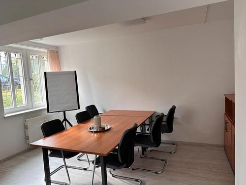 Foto - Stilvolle Praxis- oder Büroräume – teilmöbliert in begehrter Lage