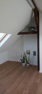 Foto - 1 Zimmer Dachgeschoßwohnung zur Miete in Hilden