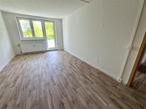 Foto - Geräumige 4-Zimmer-Wohnung – ab sofort bezugsfrei!