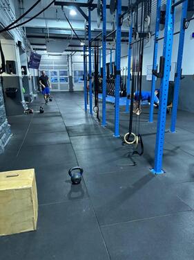 Foto - beheizte Lager Sport Produktions Halle - beste Lage ca.200m²