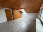 Foto - 2 Zimmer Dachgeschoßwohnung zur Miete in Weinstadt