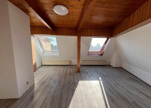 Foto - 2 Zimmer Dachgeschoßwohnung zur Miete in Schifferstadt