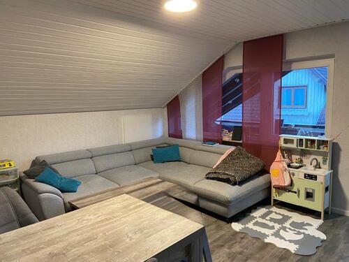 Foto - Renovierte 2 Zimmer Dachgeschosswohnung ab Mai 2026 zu vermieten