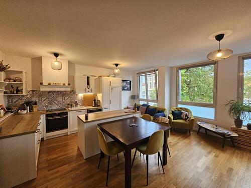 Foto - Moderne Wohnung in direkter City-Lade mit Stellplatz