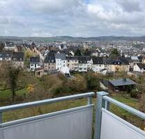 Sonnige Drei Zimmer Dachgeschosswohnung mit Balkon ruhige Lage - Mayen
