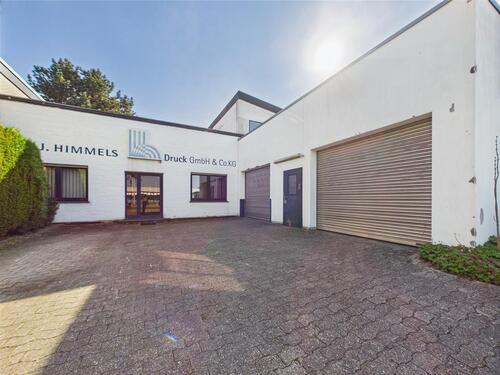 Foto - Vielseitige Gewerbehalle mit großzügiger Büroetage in Heinsberg!