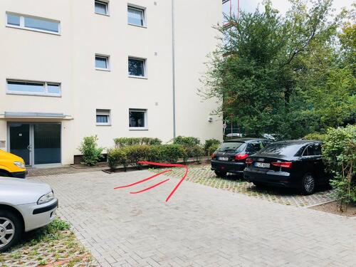 Foto - Auto - Stellplatz Parkplatz - Privathof 10779 Berlin