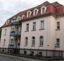 Elegante 2-Zimmer-Altbauwohnung-seniorenfreundlich & barrierefrei - Greiz