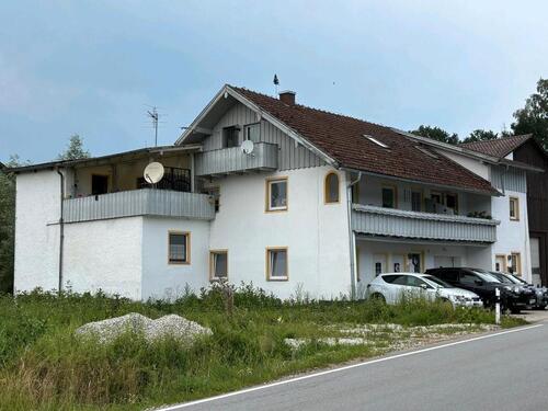 Foto - Gepflegtes Zweifamilienhaus in Viechtach, OT Pirka