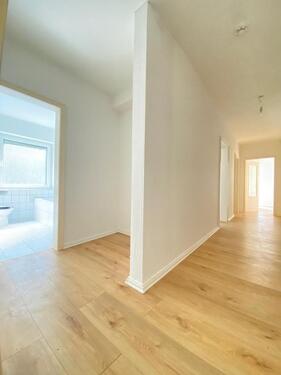 Foto - *** WOHNEN wo andere Urlaub machen *** TOP RENOVIERT *** Erdgeschoßwohnung mit Balkon ***