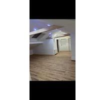 4 Zimmer Wohnung in Stadt Roding neue renoviert