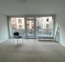 Studio im Westend zu verkaufen - 299.000,00&nbsp;EUR Kaufpreis, ca.&nbsp; 30,00&nbsp;m&sup2; in Frankfurt am Main (PLZ: 60325) Bockenheim