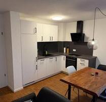 Vollmöblierte Wohnung mit Keller für PendlerSeniorenSingles - Karlsruhe Südstadt