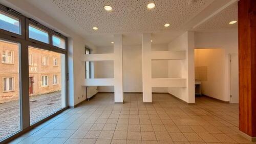 Foto - **Handel*Büro*Praxis** Gewerbe im historischen Altstadtkern