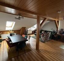 Helle DG-Wohnung in Spitzenlage - Lemgo