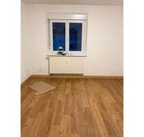 2 Zimmer Wohnung mit Balkon in Heilbronn - Schwaigern