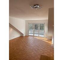 Traumhafte 3-Zimmer-Wohnung mit Naturschutzblick & Südwestbalkon - Leimen