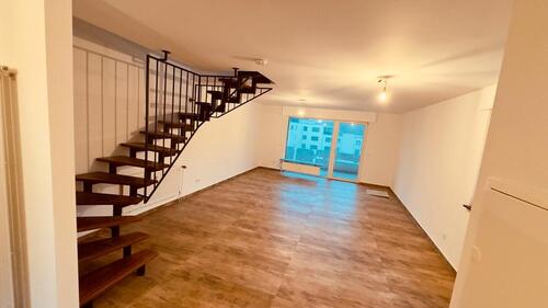 Foto - 3 Zimmer Wohnung - 1.550,00&nbsp;EUR Kaltmiete, ca.&nbsp; 105,00&nbsp;m&sup2;