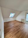 Foto - Erstbezug: Helle 4-Zimmer-Wohnung mit Balkon & Stellplatz