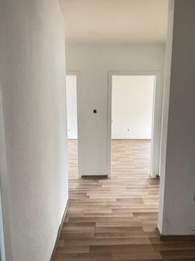 Foto - Renovierte 3-Zimmer-Wohnung in zentraler Lage!