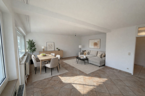 Foto - Helle 3-Zimmer-Wohnung mit Balkon und Garage in Bonn-Buschdorf