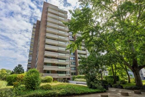 Foto - Helle Wohnung im 12. OG mit Balkon in Düsseldorf-Golzheim