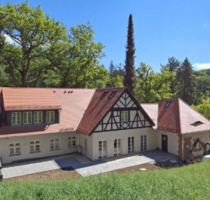 Einzigartige Altbauwohnung mit exklusiver Lage in Marburg