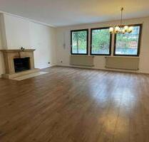 Große zweigeschossige Wohnung zu vermieten - Idar-Oberstein