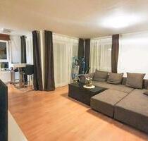 Gepflegte 2-Zimmer-Wohnung mit Balkon, Möbliert ohne Makler - Stuttgart Stuttgart-Ost