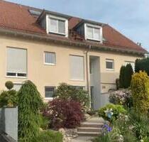 Gepflegte 3-Zimmer Maisonettewohnung Wohnung mit großem Balkon - Welzheim