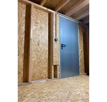 Lager 8qm 12qm (Lagerraum) - 75,00&nbsp;EUR Kaltmiete, ca.&nbsp; 8,00&nbsp;m&sup2; in Hermsdorf (PLZ: 07629)