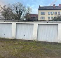 Stellplatz 40€ mtl. Garage 70€ mtl. - Bremerhaven Geestemünde