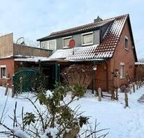 Einfamilienhaus zur Miete, mit Garage, Carport und kl. Werkstatt - Hatten