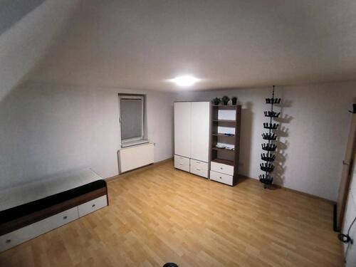 Foto - WG Zimmer zu vermieten - 455,00&nbsp;EUR Kaltmiete, ca.&nbsp; 20,00&nbsp;m&sup2;