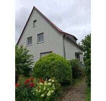 Haus mit Einliegerwohnung in Herford Elverdissen - TOP Wohnlage