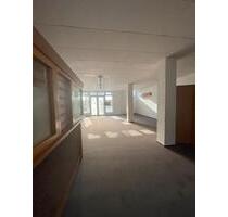 GewerbeLadenlokal - 550,00&nbsp;EUR Kaltmiete, ca.&nbsp; 105,00&nbsp;m&sup2; in Mühlhausen (Thüringen) (PLZ: 99974)