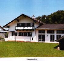 Haus mit Garten in Siegsdorf - 650.000,00&nbsp;EUR Kaufpreis, ca.&nbsp; 200,00&nbsp;m&sup2; in Siegsdorf (PLZ: 83313)