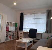 Helles Zimmer in 2er-WG zur Zwischenmiete (ab 1.03. 2026) - Hamburg Altona-Nord