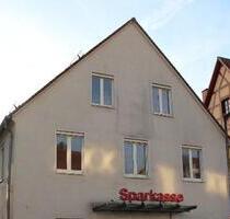 Wohnung 3 Zimmer Küche Bad - 820,00&nbsp;EUR Kaltmiete, ca.&nbsp; 96,00&nbsp;m&sup2; in Simmelsdorf (PLZ: 91245)