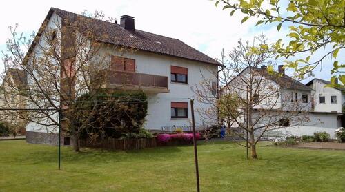 Foto - 8 Zimmer Mehrfamilienhaus, Wohnhaus zur Miete in Burgwald