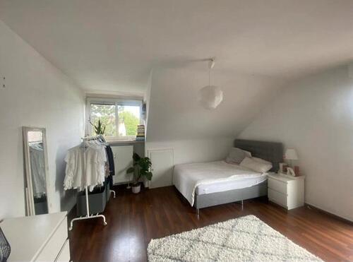 Foto - Dachgeschoßwohnung in Frankfurt am Main zur Miete