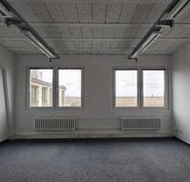 Helles Teambüro (32 m²) mit Fenster, Aufzug und Glasfaser – ab April verfügbar - Berlin Tempelhof-Schöneberg