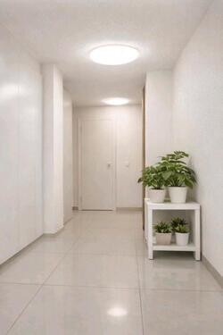 Foto - Modernisierte helle 4-Zimmer-Erdgeschosswohnung mit Garage