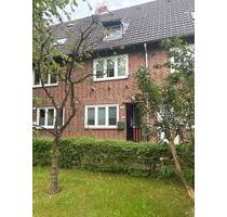 Reihenmittelhaus ohne Makler - 240.000,00&nbsp;EUR Kaufpreis, ca.&nbsp; 100,00&nbsp;m&sup2; in Kiel (PLZ: 24147) Elmschenhagen