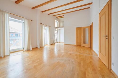 Foto - Top Lage! Gewerbefläche, Büro, Ausstellung, Atelier mit 105m2