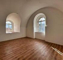 Außergewöhnliche Wohnung inkl. Einbauküche und Stellplatz - Germersheim