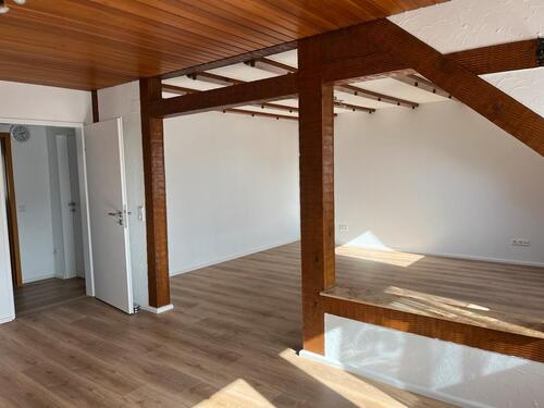 Foto - 2 Zimmer Dachgeschoßwohnung zur Miete in Gäufelden